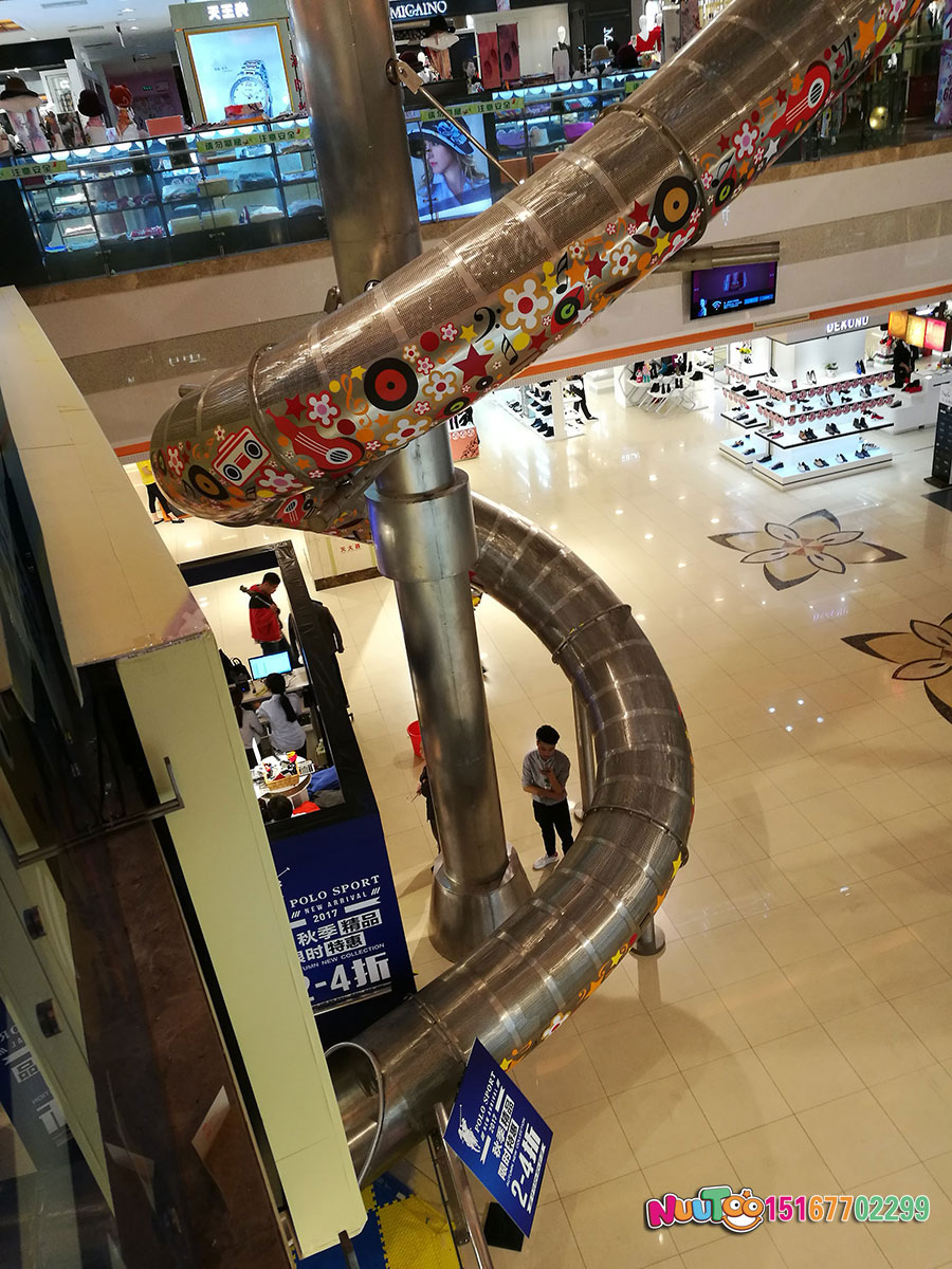 投資寶雞不銹鋼滑梯是否需要建立品牌？要看實際情況