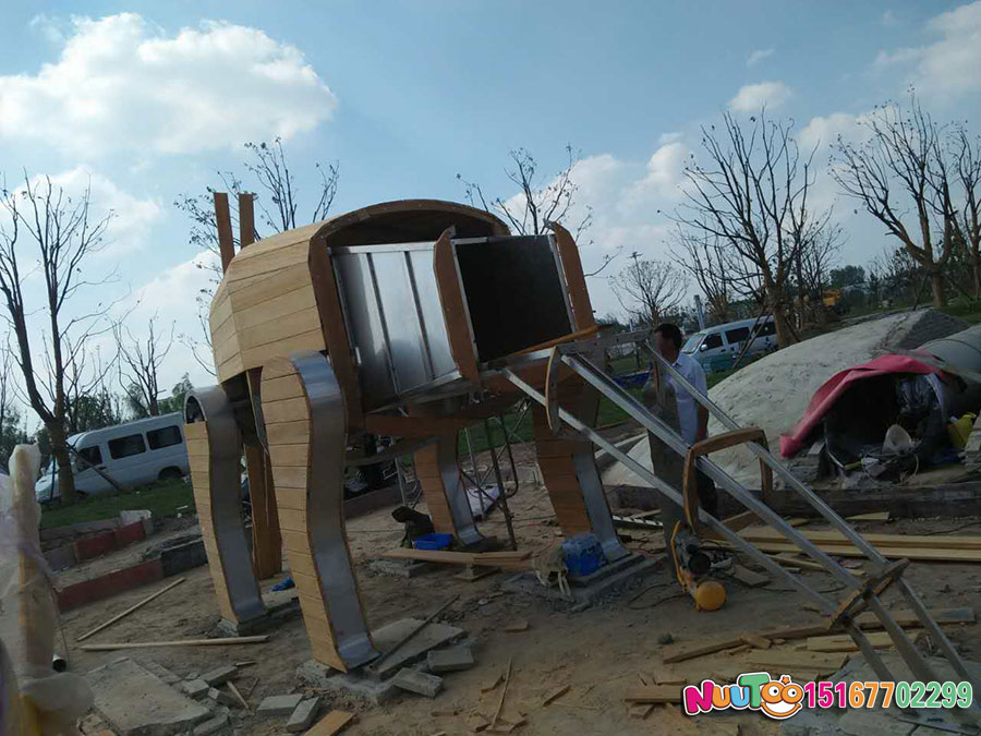 創(chuàng)建戶外兒童游樂園選購(gòu)設(shè)備需要注意什么？